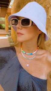 Red nails necklace