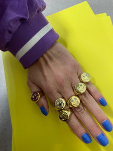 The smile eyes ring